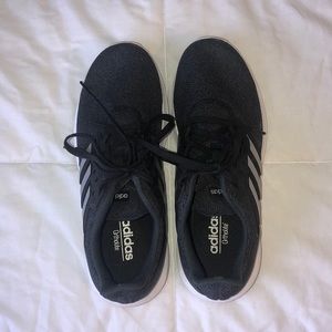 Black Adidas cloudfoam ortholite tennis shoes